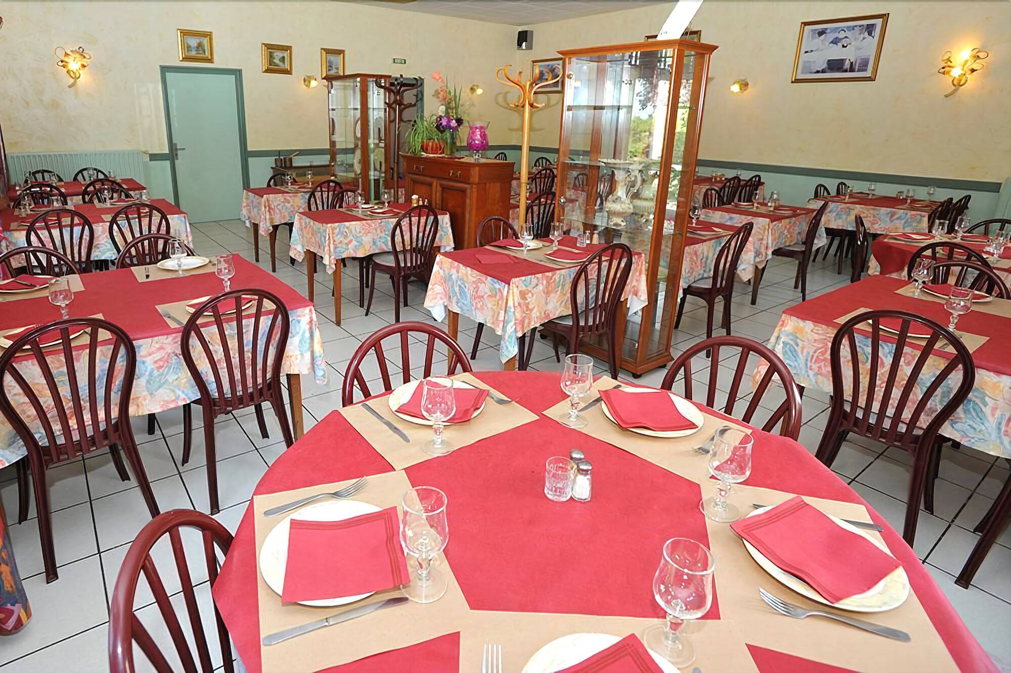 Le Bois Joli Hotel Massais Buitenkant foto